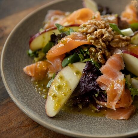 Salad with salmon and apple