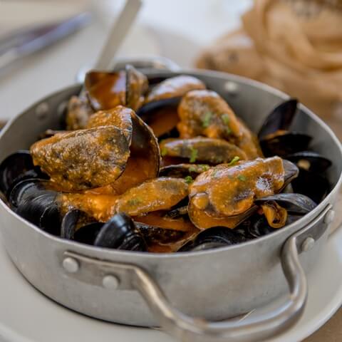 Mussels from Delta de l'Ebre in seaman's style