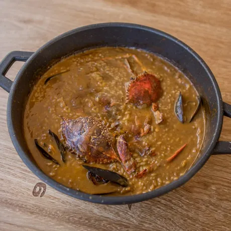 Riz moelleux avec crabe bleu du Delta de l'Ebre