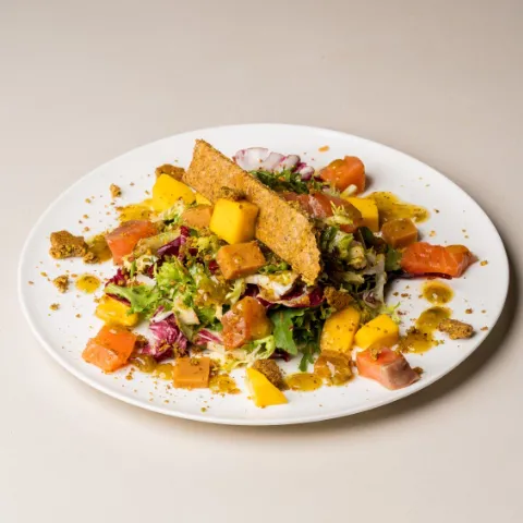 Ensalada de salm&oacute;n y mango